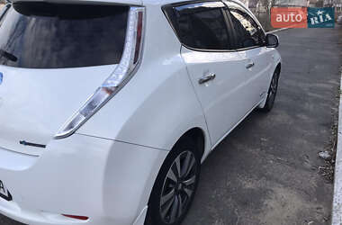 Хетчбек Nissan Leaf 2016 в Білгороді-Дністровському