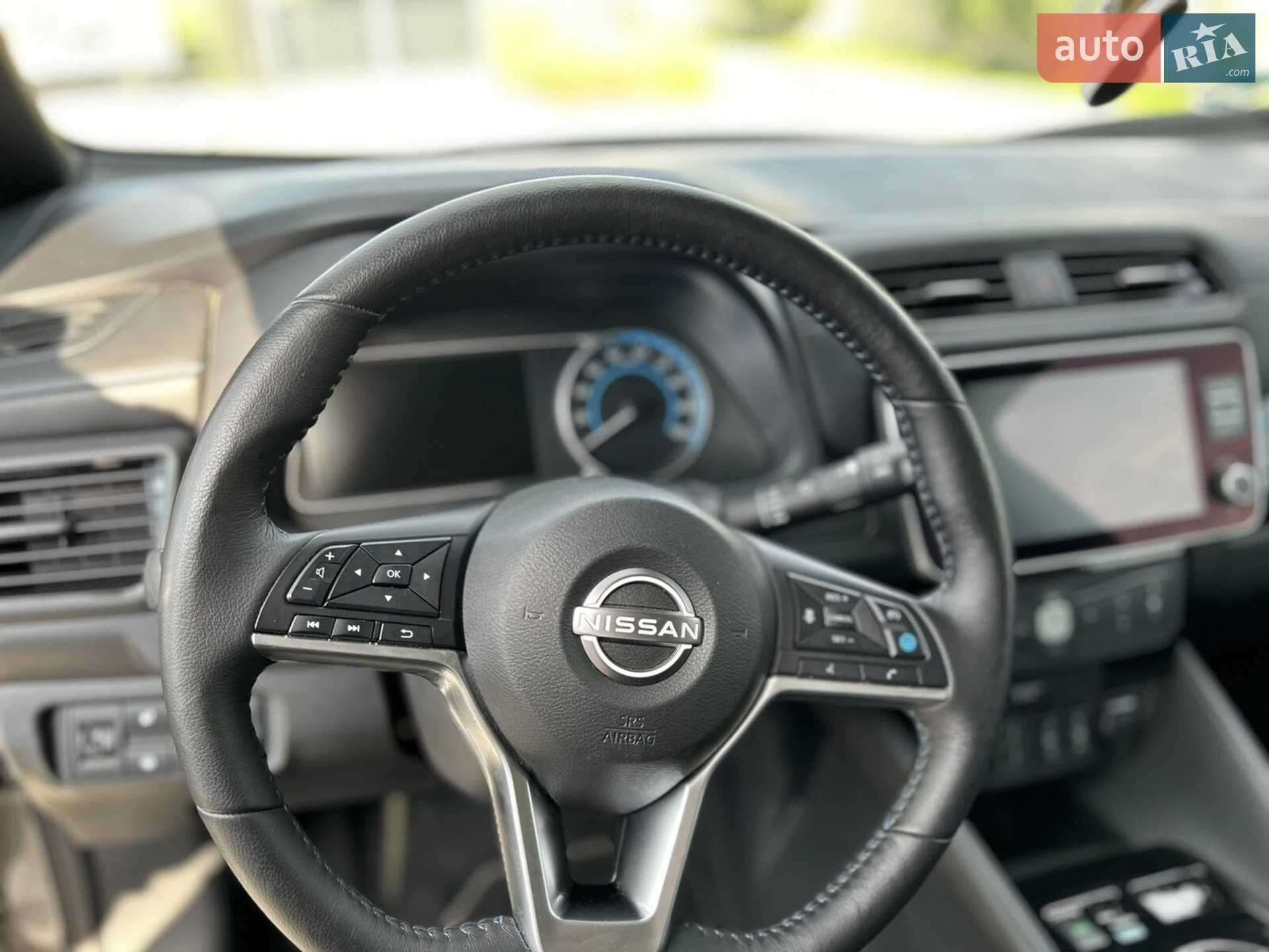 2022 Nissan Leaf - мініатюра 10
