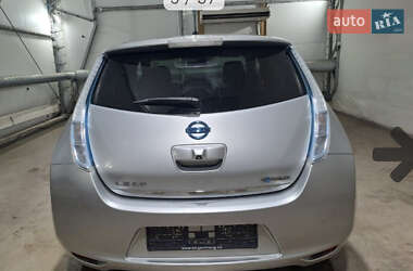 Хетчбек Nissan Leaf 2013 в Житомирі