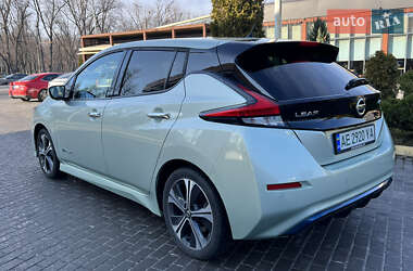 Хэтчбек Nissan Leaf 2018 в Днепре