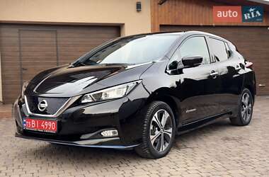 Хетчбек Nissan Leaf 2019 в Чернівцях