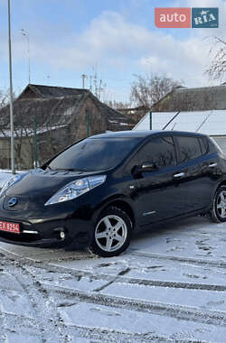 Хетчбек Nissan Leaf 2015 в Вінниці