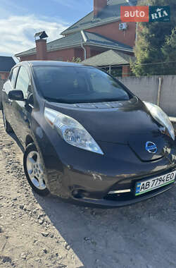 Хетчбек Nissan Leaf 2015 в Вінниці