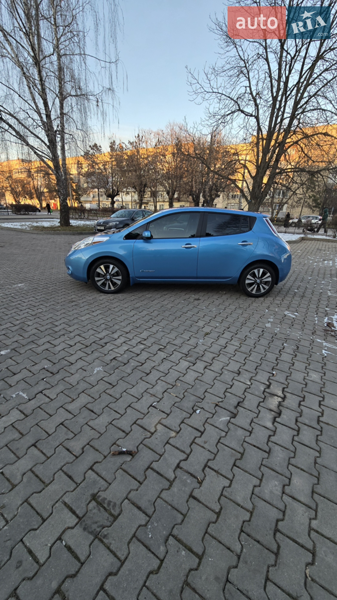 2013 Nissan Leaf - мініатюра 4