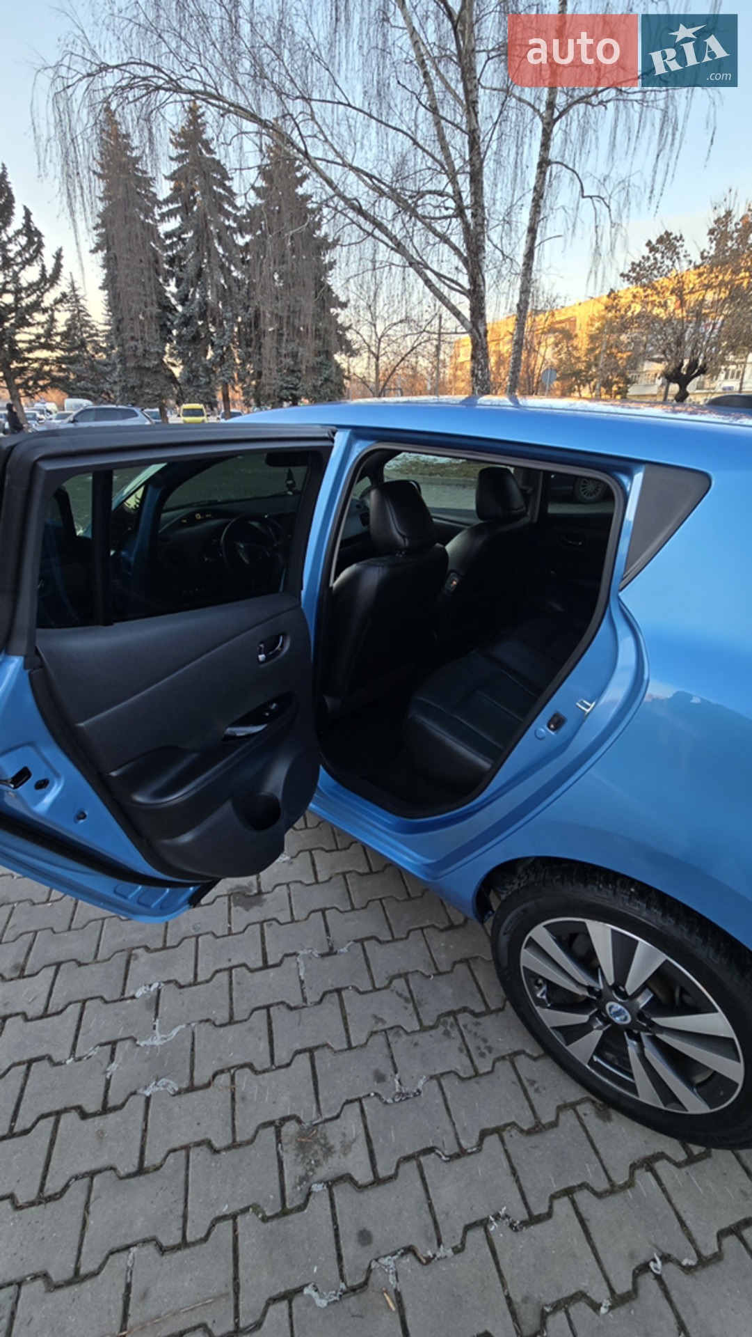 2013 Nissan Leaf - мініатюра 12