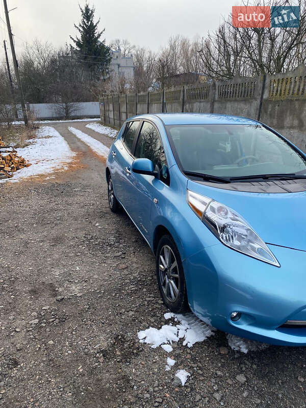 Хетчбек Nissan Leaf 2015 в Броварах фото 2 Хетчбек Nissan Leaf 2015 в Броварах