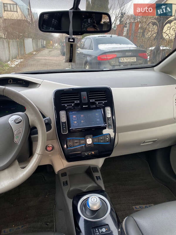 Хетчбек Nissan Leaf 2015 в Броварах фото 12 Хетчбек Nissan Leaf 2015 в Броварах