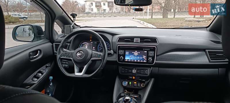 Хэтчбек Nissan Leaf 2018 в Харькове