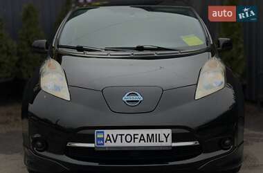 Хэтчбек Nissan Leaf 2013 в Днепре