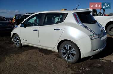 Хетчбек Nissan Leaf 2015 в Черкасах