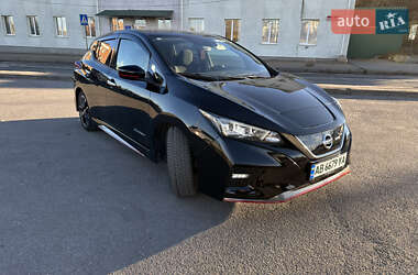 Хэтчбек Nissan Leaf 2018 в 