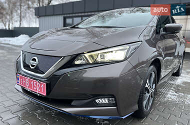 Хетчбек Nissan Leaf 2019 в Володимирі