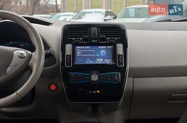 Хэтчбек Nissan Leaf 2014 в Виннице