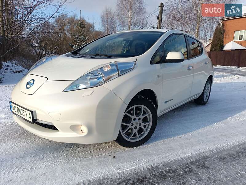 Хетчбек Nissan Leaf 2014 в Луцьку