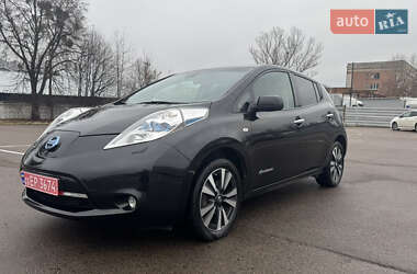 Хетчбек Nissan Leaf 2015 в Рівному