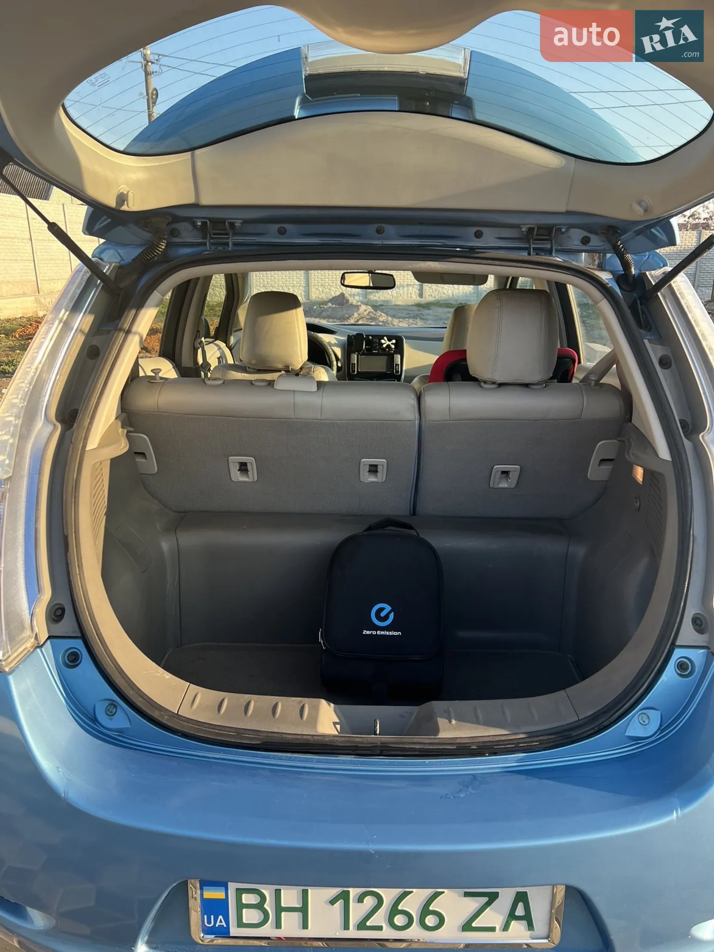 2011 Nissan Leaf - мініатюра 24