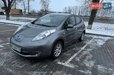 Хэтчбек Nissan Leaf 2015 в Виннице