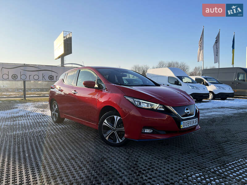 Хэтчбек Nissan Leaf 2020 в Львове