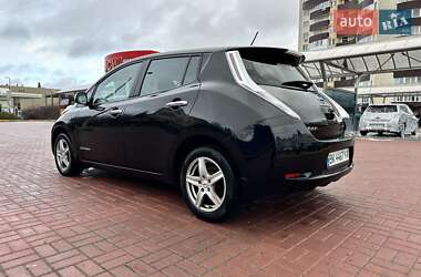 Хетчбек Nissan Leaf 2015 в Рівному