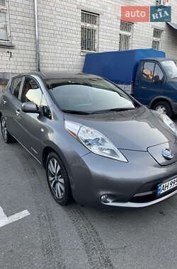 Хетчбек Nissan Leaf 2014 в Києві