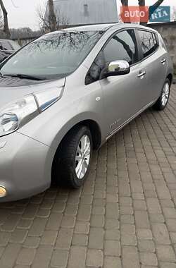 Хетчбек Nissan Leaf 2014 в Тернополі