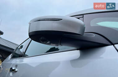 Хэтчбек Nissan Leaf 2018 в 