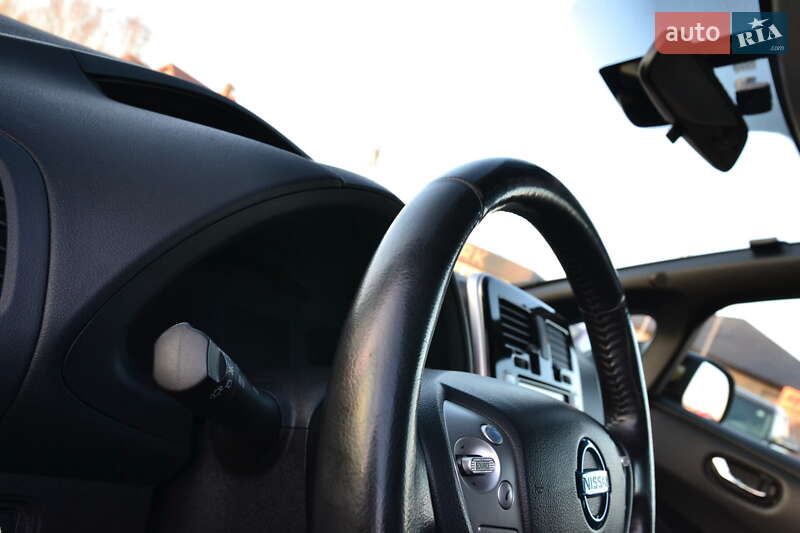 Хэтчбек Nissan Leaf 2014 в Луцке фото 17 Хэтчбек Nissan Leaf 2014 в Луцке