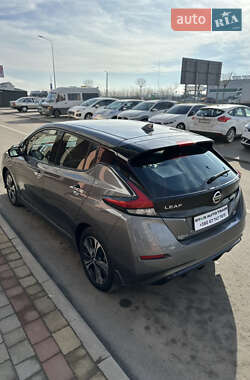 Хэтчбек Nissan Leaf 2021 в Тернополе