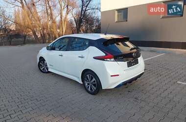 Хетчбек Nissan Leaf 2020 в Хмельницькому