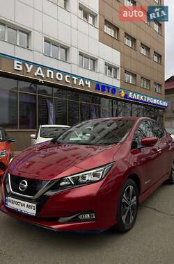 Хэтчбек Nissan Leaf 2019 в Киеве