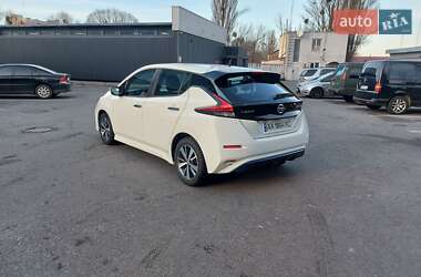 Хетчбек Nissan Leaf 2019 в Києві