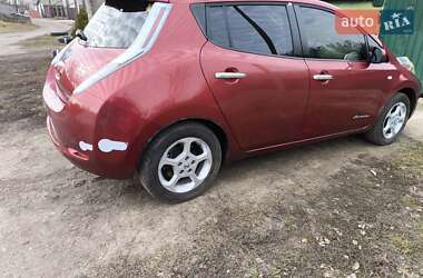 Хэтчбек Nissan Leaf 2011 в Козельце фото 5 Хэтчбек Nissan Leaf 2011 в Козельце