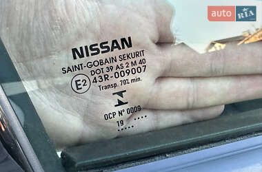 Хэтчбек Nissan Leaf 2019 в 
