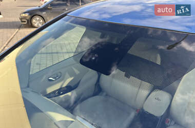 Хетчбек Nissan Leaf 2013 в 