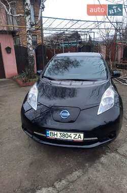 Хетчбек Nissan Leaf 2015 в Одесі