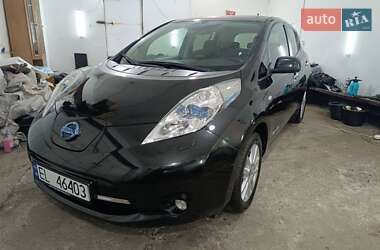 Хэтчбек Nissan Leaf 2014 в Дубно