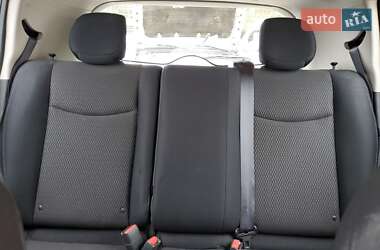 Хэтчбек Nissan Leaf 2015 в 