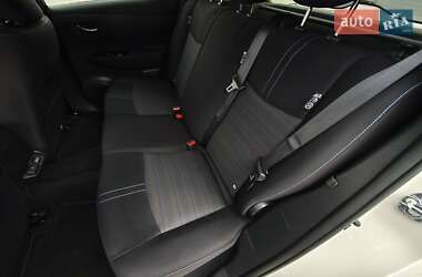 Хетчбек Nissan Leaf 2020 в 