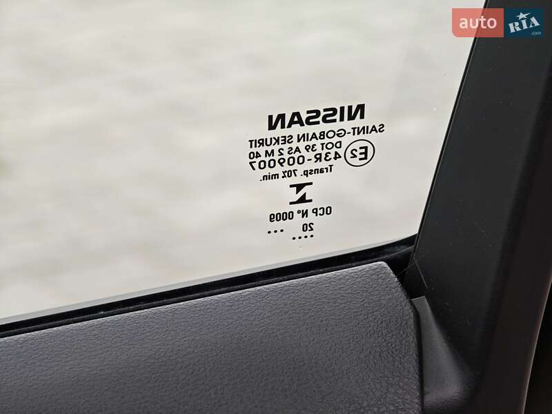 Хэтчбек Nissan Leaf 2020 в Дубно