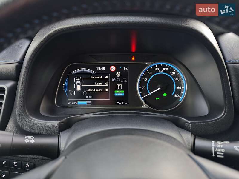 Хэтчбек Nissan Leaf 2020 в Дубно