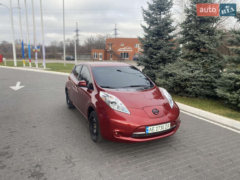 Nissan Leaf 2014
