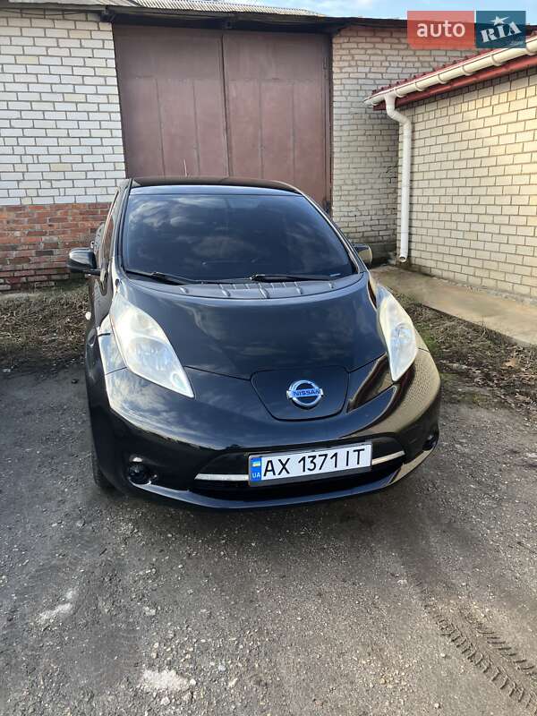 Nissan Leaf 2014