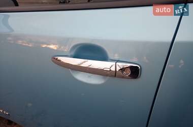 Хэтчбек Nissan Leaf 2015 в 