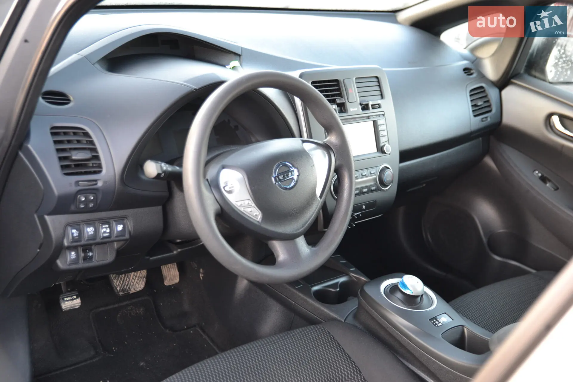 2013 Nissan Leaf - мініатюра 13