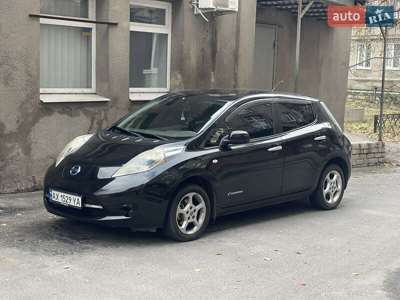 Nissan Leaf 2011