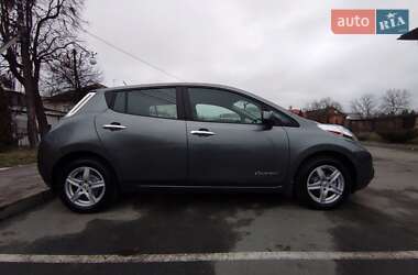 Хетчбек Nissan Leaf 2014 в Звягелі