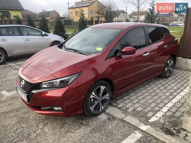Хетчбек Nissan Leaf 2020 в Львові