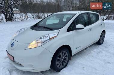 Хэтчбек Nissan Leaf 2014 в Львове