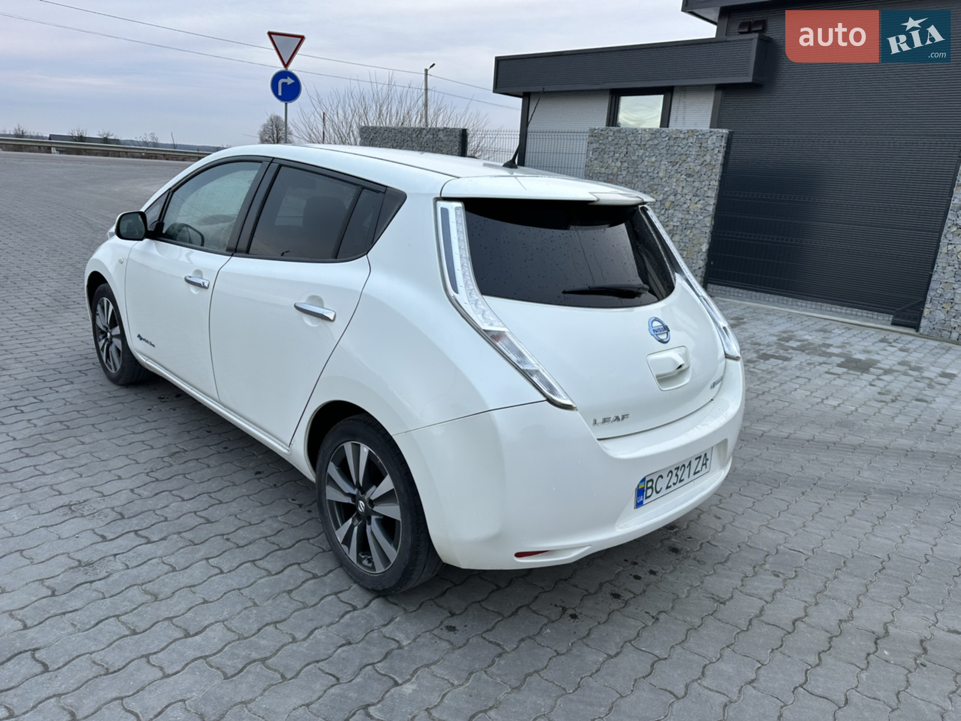 2016 Nissan Leaf - мініатюра 31