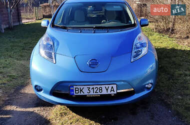 Хетчбек Nissan Leaf 2012 в Рівному